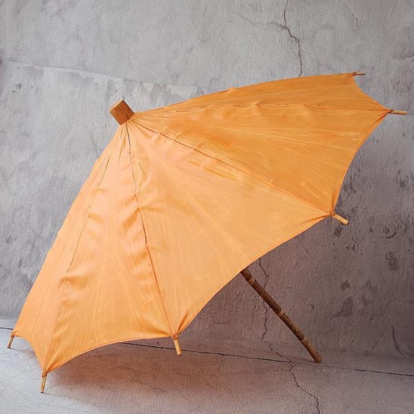 Chinese style rain proof outdoor garden oil silk umbrella