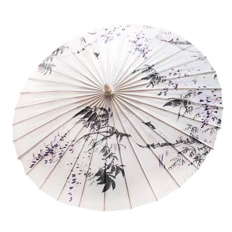 Paper umbrellas are displayed in the cultural hall&exhibition hall&exhibition 