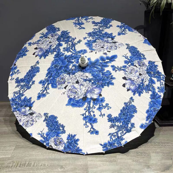 Plain blue and white porcelain linen bamboo parasol