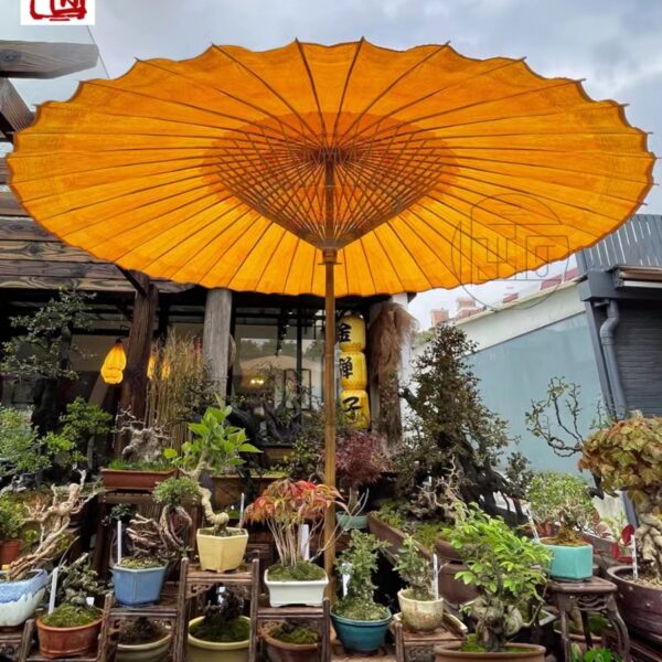 Rainproof bamboo garden oil paper umbrella supplier